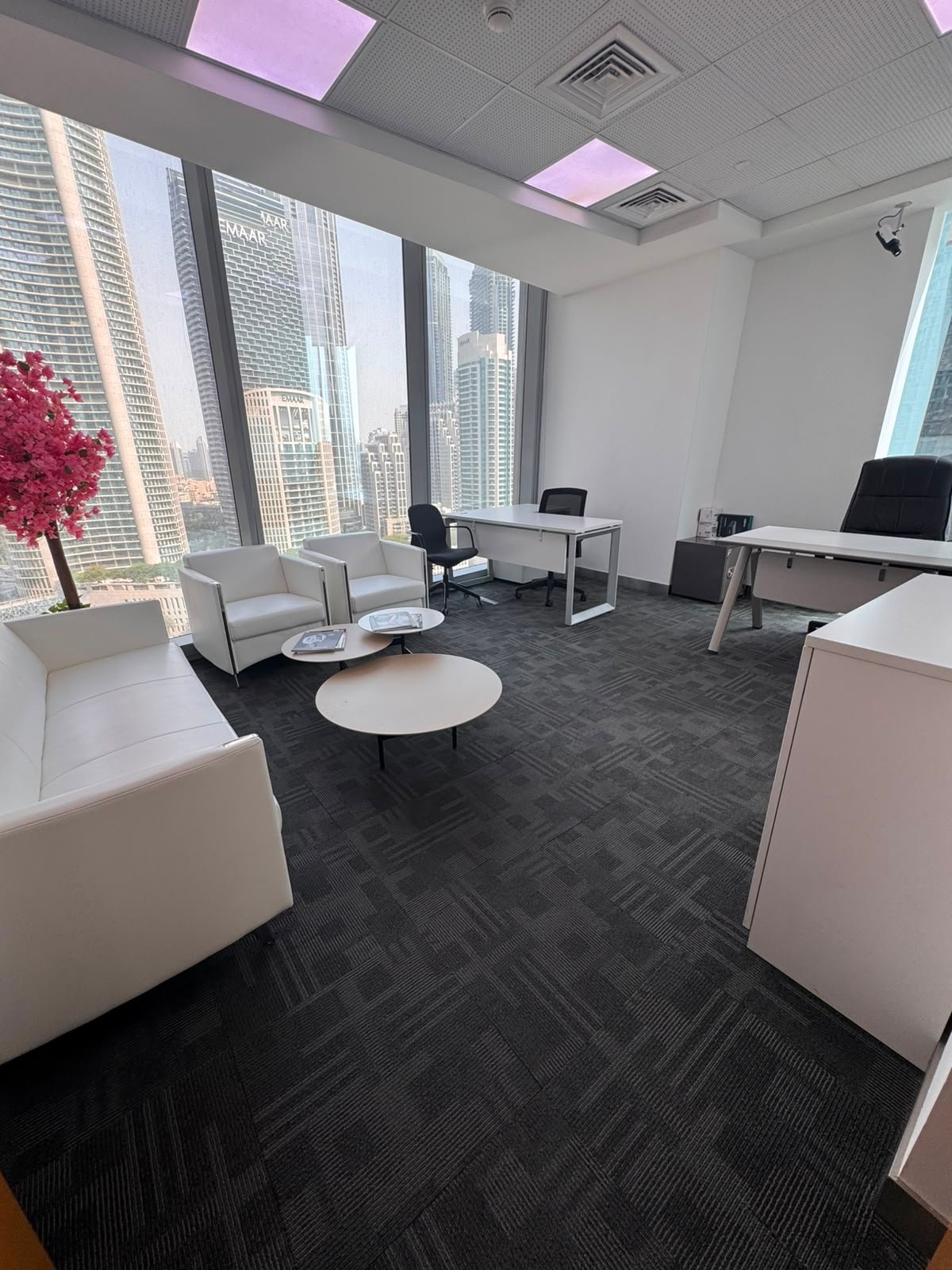 Serviced office for rent in Downtown Dubai